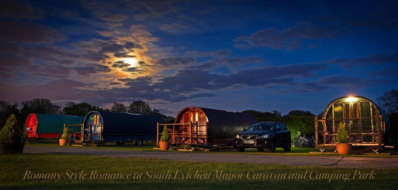 Hotel Glamping At South Lytchett Manor Poole Esterno foto