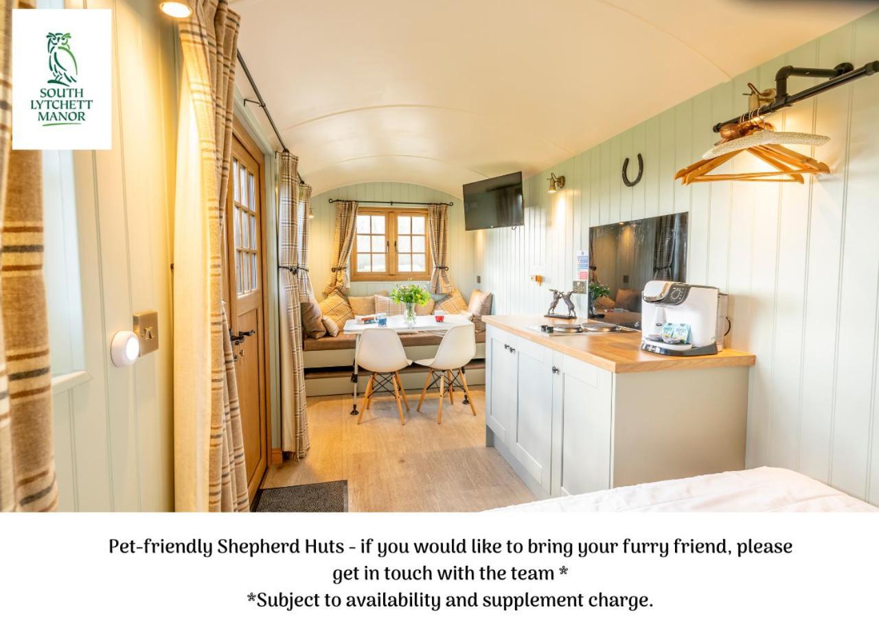 Hotel Glamping At South Lytchett Manor Poole Esterno foto