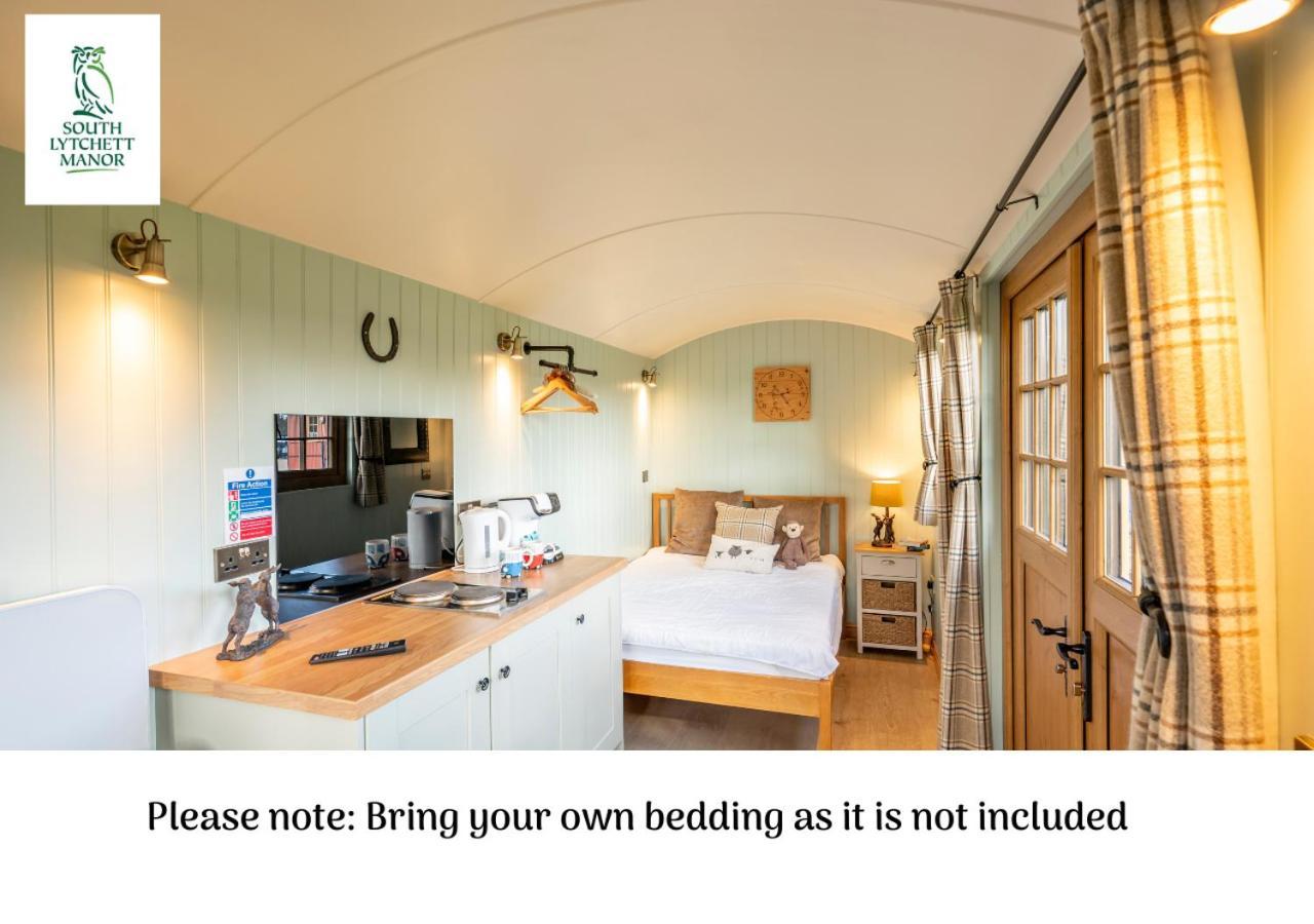 Hotel Glamping At South Lytchett Manor Poole Esterno foto