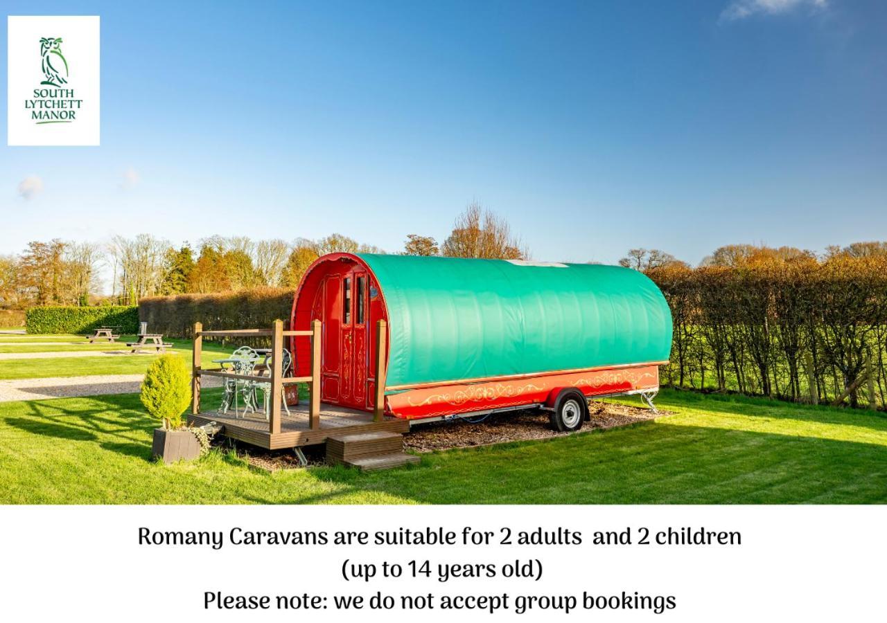 Hotel Glamping At South Lytchett Manor Poole Esterno foto